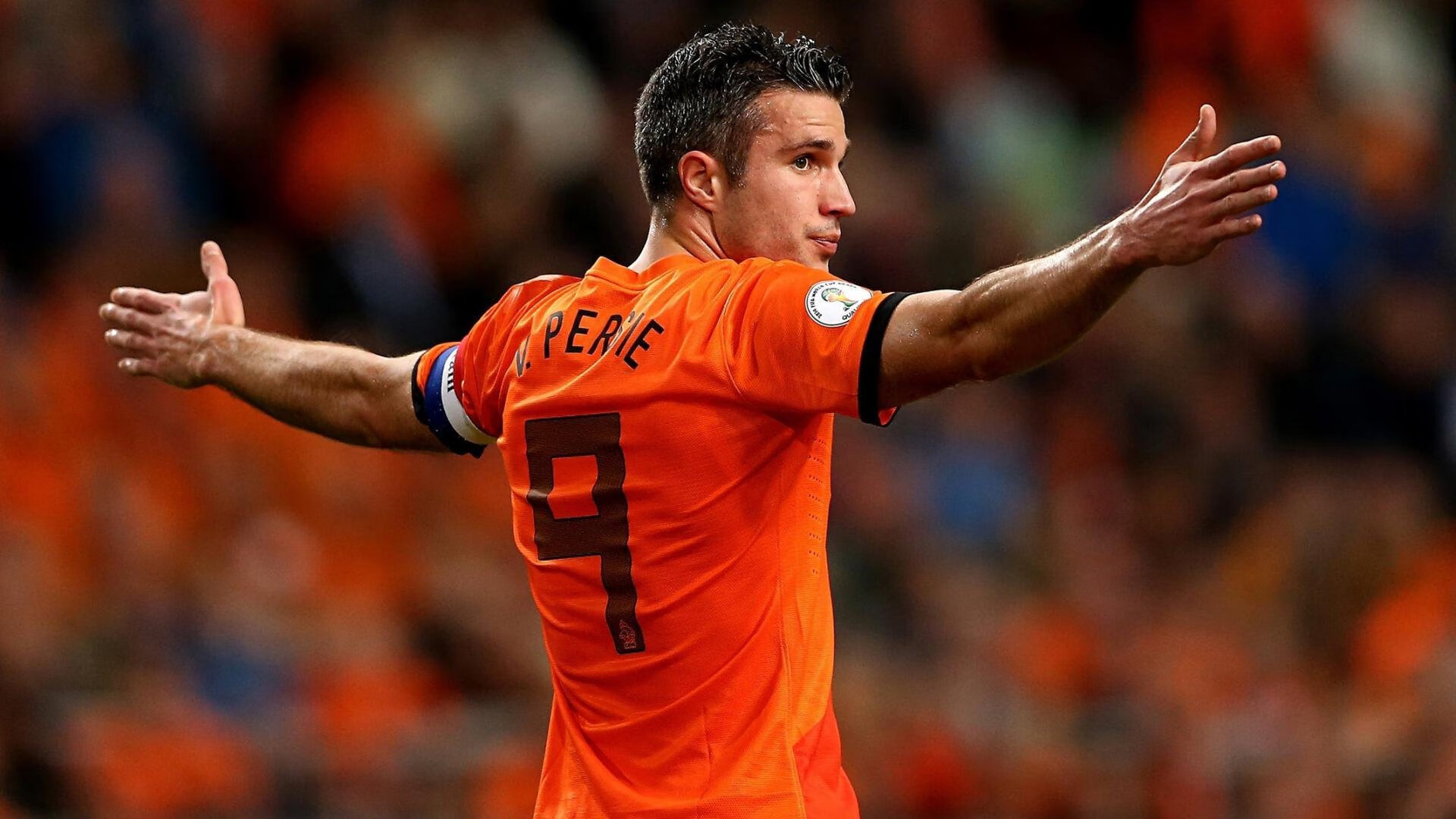 【压力下的表现】年轻队员在关键时刻勇敢出击，面对压力的积极态度